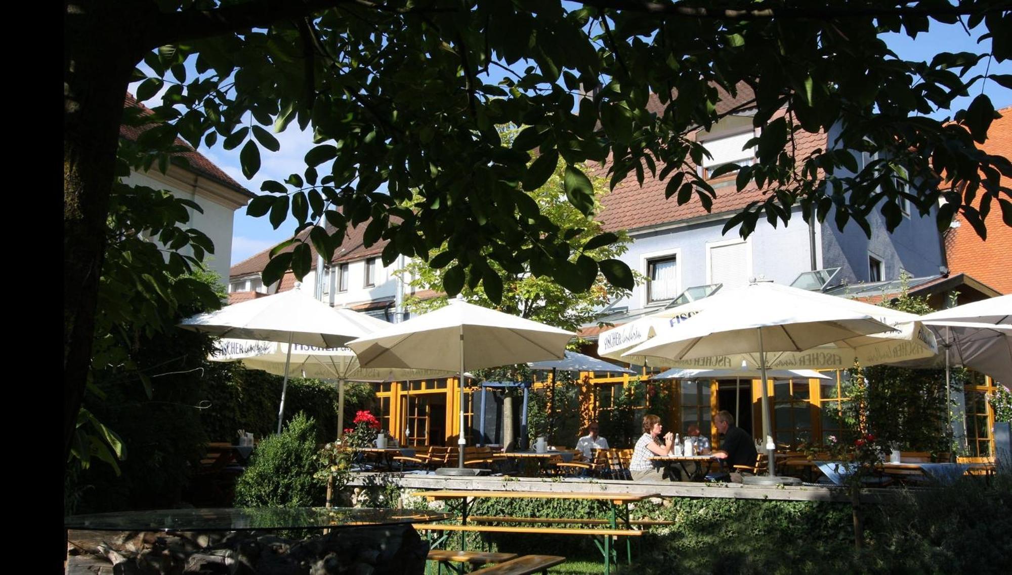 Karpfenhotel & Herrenhaus Im Gasthaus Sindel-Buckel Feuchtwangen Exterior foto